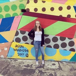 Meet your Posher, Leanna